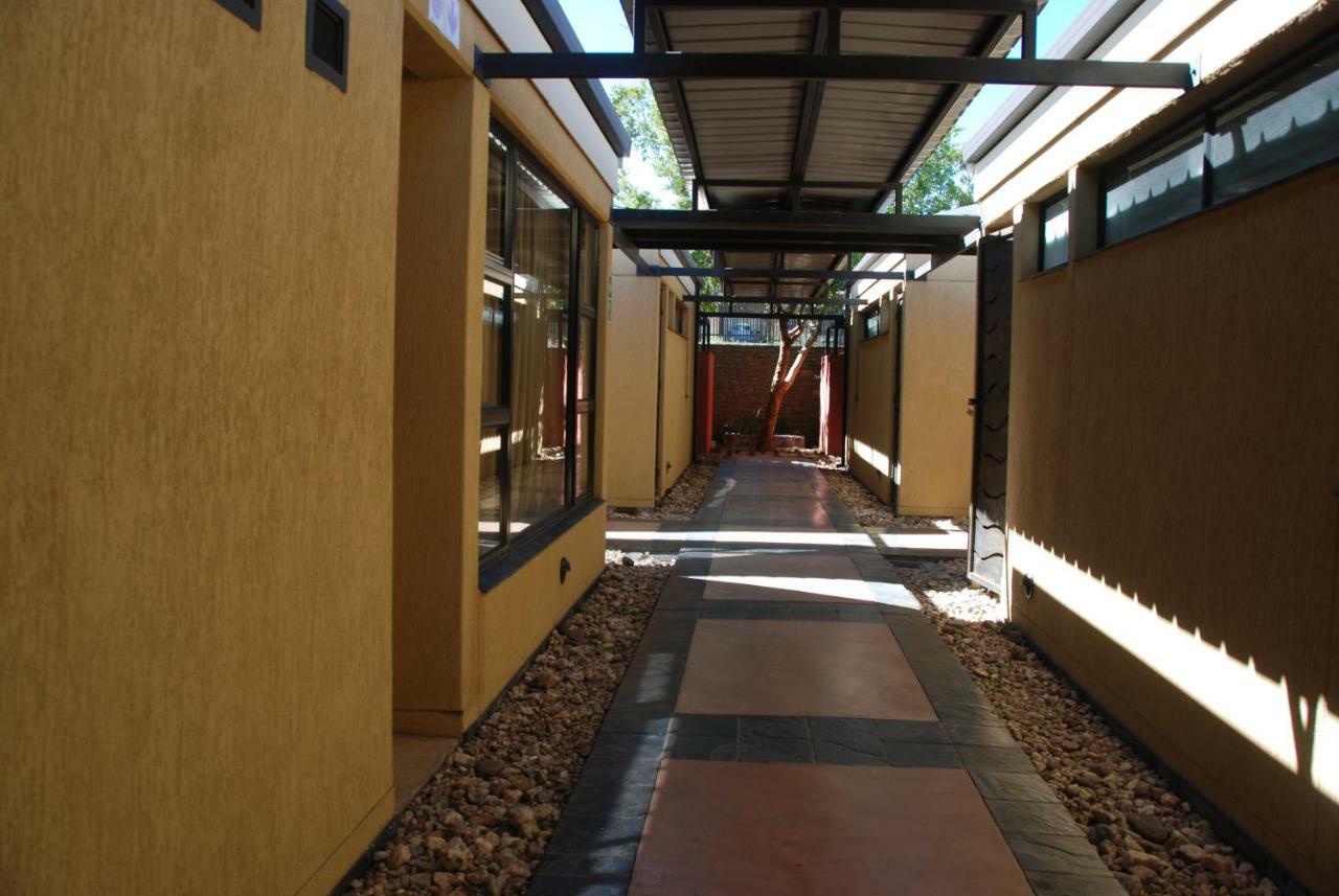 Nust Hotel School Windhoek Exterior photo